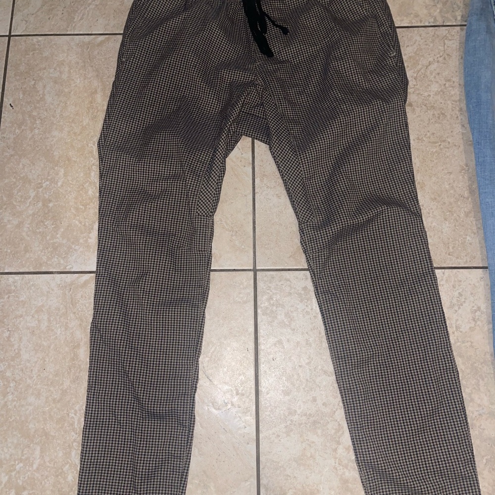 PacSun Men's casual chino pants size L